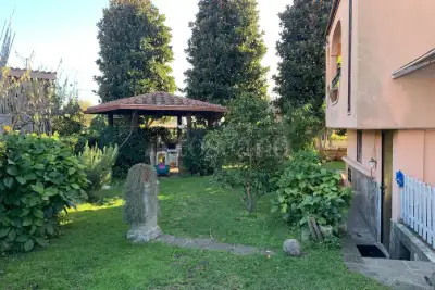Villa Plurifamiliare in vendita, Via Giovanni Re, Roma