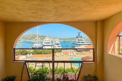 Casa in vendita, Via Porto Vecchio, Arzachena