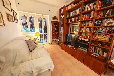 Casa in vendita, Via Teognide, Roma