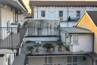 Negozio in vendita, Via Ginetta Caccianotti, Biandrate