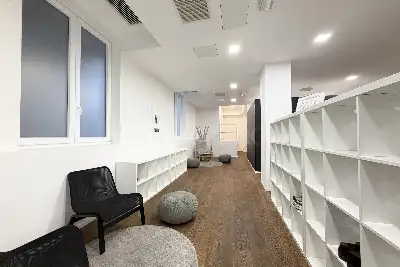 Laboratorio in vendita, Via Fieno, Milano