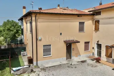 Villino a Schiera in vendita, Località Massoni, Peschiera del Garda