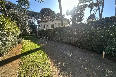 Villa Plurifamiliare in vendita, Via Nervi, Fiumicino