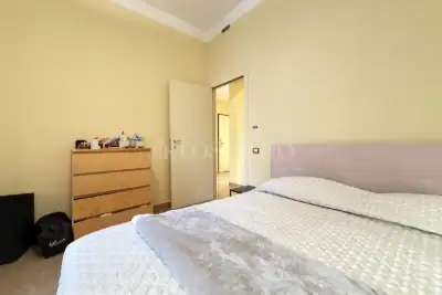 Casa in vendita, Via Santa Sofia, Milano