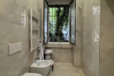 Casa in vendita, Viale Tunisia, Milano