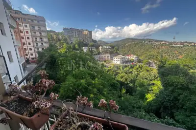 Casa in vendita, Via Luigi Pascali, Catanzaro