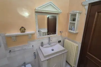 Casa in vendita, Via San Benedetto, Brescia