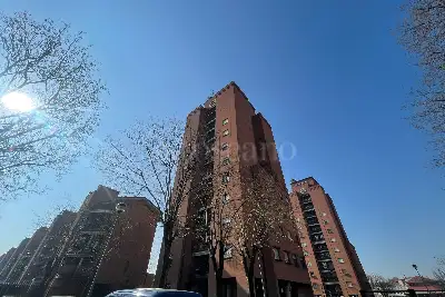 Box in vendita, Via Giambellino, Milano