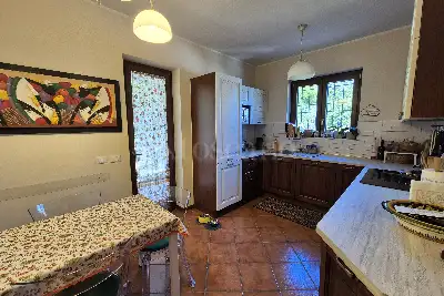 Villa Bifamiliare in vendita, Via dei Tirreni, Sutri