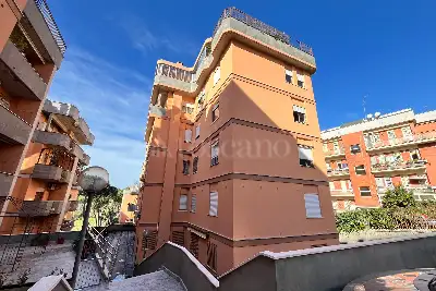 Casa in vendita, Via Gradoli, Roma