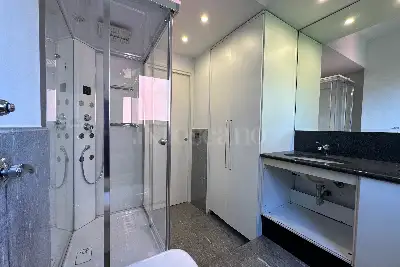 Casa in vendita, Viale Omero, 18, Milano