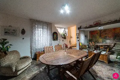 Villino a Schiera in vendita, Via Attimis, Udine