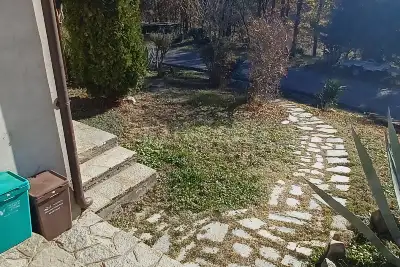 Villa in vendita, Cairo Montenotte via Sant'Anna 9/a, Cairo Montenotte