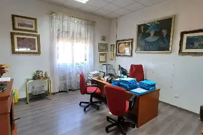 Negozio in affitto, Via della Massimilla, Roma