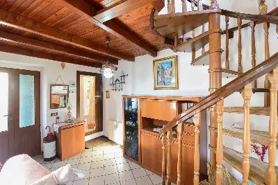 Casa Indipendente in vendita, Via Roma, Carate Urio