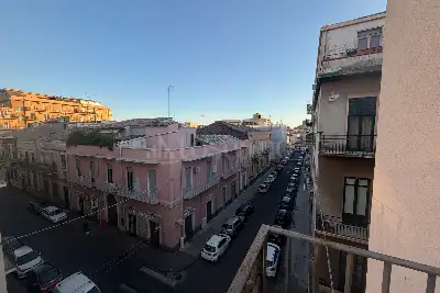 Casa in vendita, Via Macallè, Catania