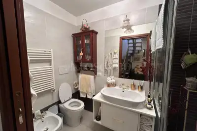 Casa in vendita, Via Valdaora, Roma