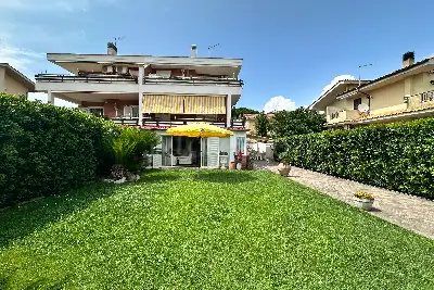 Villa Bifamiliare in vendita, Via Lido Orrì, Fiumicino