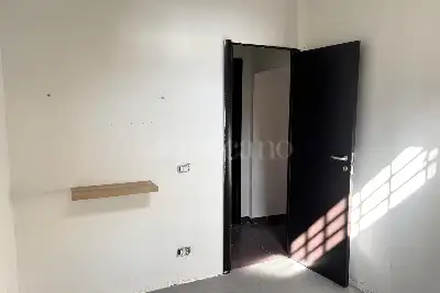 Negozio in vendita, Via G. Amendola, Mentana