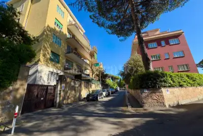 Casa in affitto, Via di Santa Maria Mediatrice, Roma