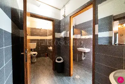 Negozio in vendita, Piazzale Gio Batta Cella, Udine, Udine