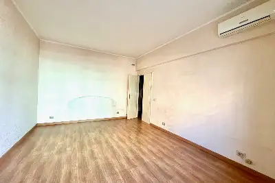 Casa in vendita, Via Tuscolana, Roma