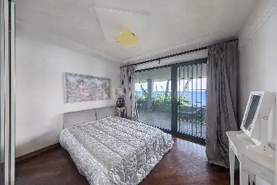 Villa in vendita, Via Alessandro Volta, Padenghe sul Garda