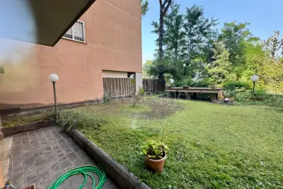 Casa in vendita, Via Fermo Corni, Roma