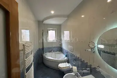 Casa in vendita, Viale Petru Giovacchini, Bari