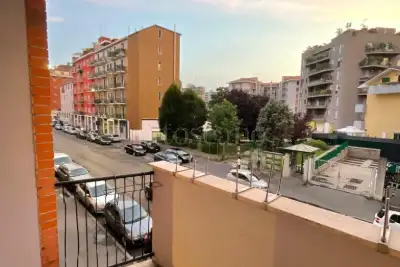 Casa in affitto, Via Gianfranco Zuretti, Milano
