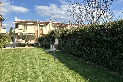 Villa in vendita, Via Romano Scarpa, Roma