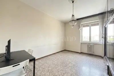 Casa in vendita, Via Giuseppe Carozzi, Milano