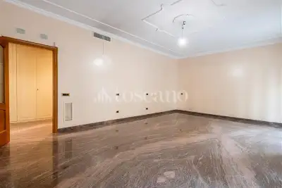 Ufficio in affitto, Via Alessandro Manzoni, Bari