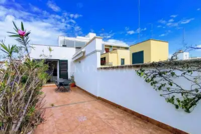 Casa Indipendente in vendita, Via Barletta, Brindisi