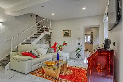 Palazzo in vendita, Via G. Andreani, Valganna