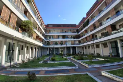 Casa in vendita, Via Giovanni Segantini, Milano