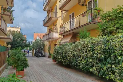 Casa in vendita, Via dei Gonzaga, Roma
