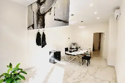 Negozio in vendita, Via Emanuele Filiberto, Roma