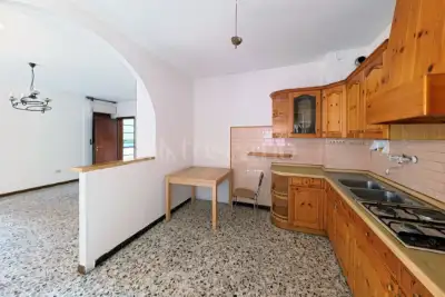 Casa Indipendente in vendita, Via Mazzini, Porto Ceresio