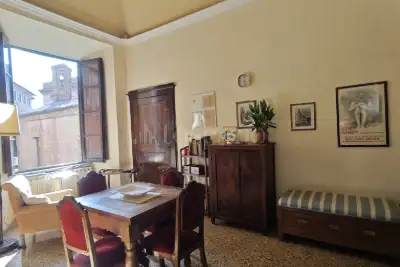 Ufficio in affitto, Via dei Montanini, Siena