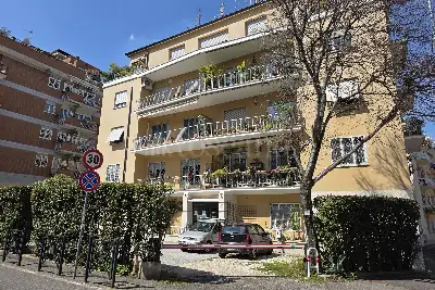 Casa in vendita, Via Tito Omboni, Roma