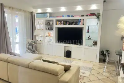 Casa in vendita, Via di Dragone, Roma