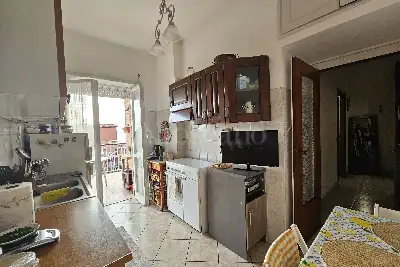 Casa in vendita, Via Belgrado, Pomezia