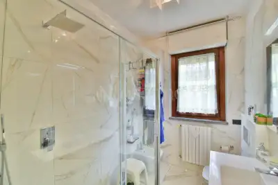 Casa in vendita, Via Fratelli Cairoli, Erba