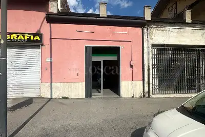 Negozio in affitto, Via Giovanni Pagani, Avezzano