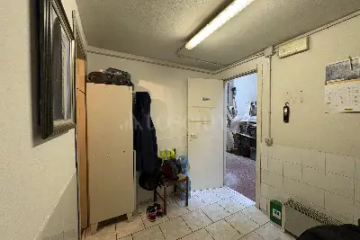 Laboratorio in vendita, Via Lago di Nemi, Milano