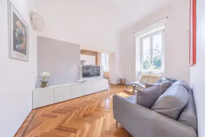 Casa in vendita, Via Castelfidardo, Roma