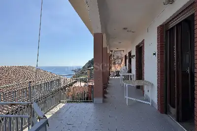 Casa in vendita, Via Acqua del Ferro, Acireale