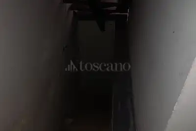 Negozio in affitto, via camollia, Siena