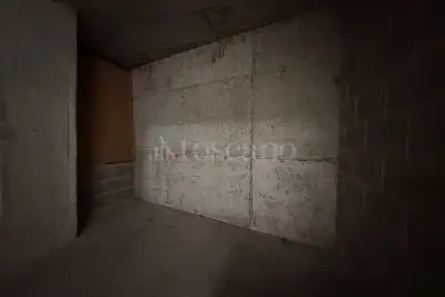 Box in affitto, Piazza Andrea Ferrari, Milano